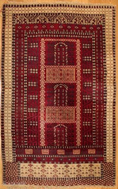 Antique indian axminster rug

Size cm:200 x 135
Size ft:6'8 x 4'6
Code No:R6471
Availability:In Stock,
This rug is around 75 to 80 years old and very good condition.         