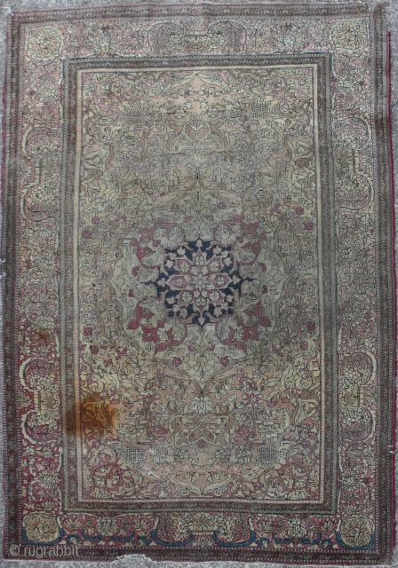 Antique Persian Esfahan Rug,

Size cm:191 x 140,
Size ft:6'4 x 4'8,
Code No:R5152,
Availability:In Stock,
This rug is over hundred years old and little worn and have some stain        