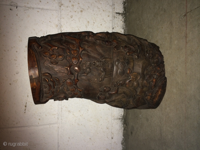 A Finely Carved old CHINESE BAMBOO excellent condition rare pic. 
Size: 13" tall and 8'' wide.                 