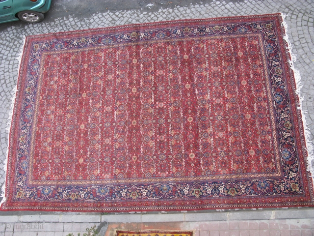 Tabriz wonderful colors and excellent condition all ower design original size 5,60x3,80 cm Circa 1900-1910                  