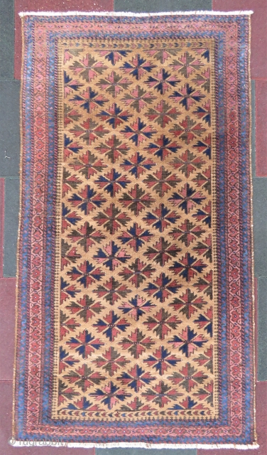 Baluch rug amazing camel hair and excellent condition all original size 1,70 x 94 cm Circa 1915                