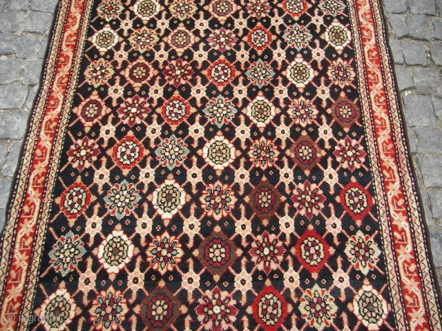 Karabag Gallery  rug very nice colours and excellent condition all orginal very nice pile size:5,70 X 1,26 cm Circa 1900-1910            