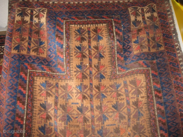 4th quarter of 19th century Baluch Prayer Rug.

Approx. 3x5ft.

                        