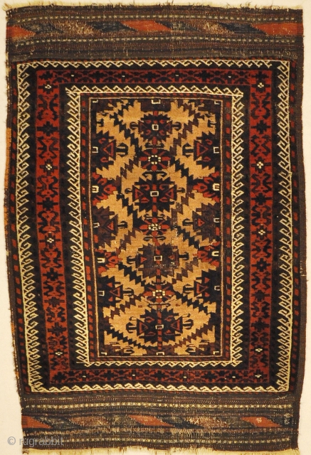 Antique Camelhair Persian Beluch Circa 1900s
3'2" x 4'8"                         