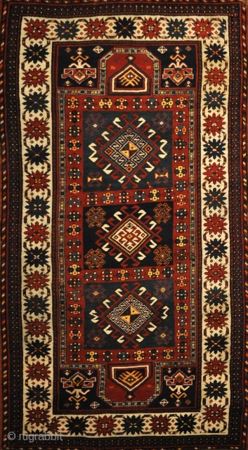 Antique Kazak Double Prayer Rug
4′ x 8’3″                          