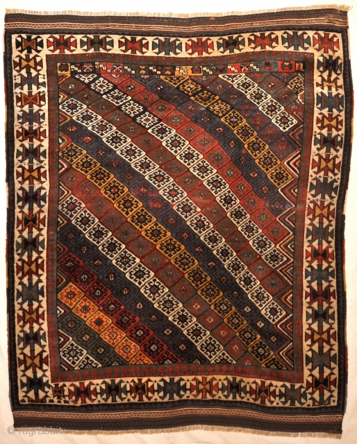 Unique Rare Jaf Kurd Rug Circa 1860s
5’2″ x 6’1″                        