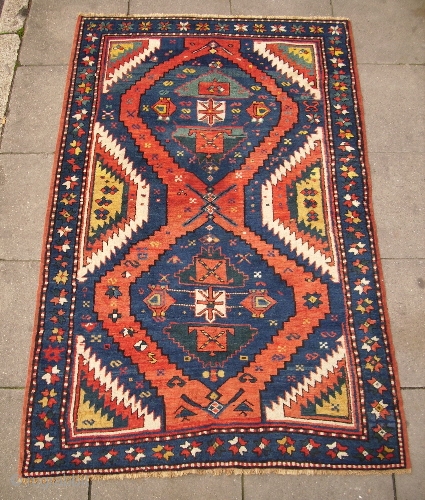 Bordschalu-Kasak, kleine Nachknüpfungen, um 1900, 132 x 209 cm                        