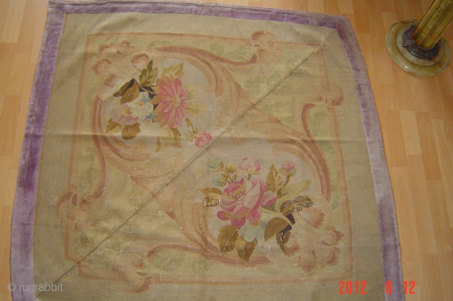 19th century Aubusson
130cmx130cm
pazyryk antique                             