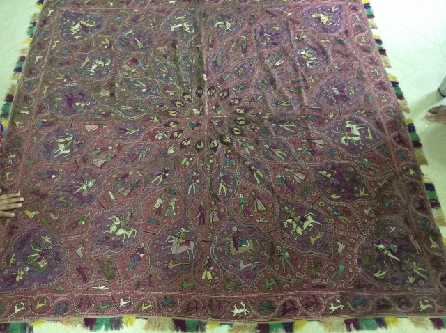 Rare antique shawl from Gujarat Kutch size 180x180                         