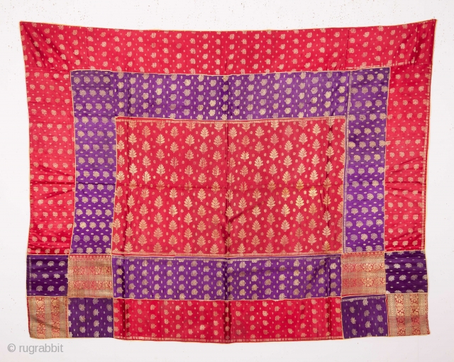 Indian Brocade 108 x 137 cm / 3'6'' x 4'5''                       