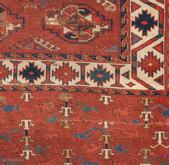 Turkmen Yomud Chuval Gul main Rug fragment 64 x 150 cm / 2'1'' x 4'11''
                  