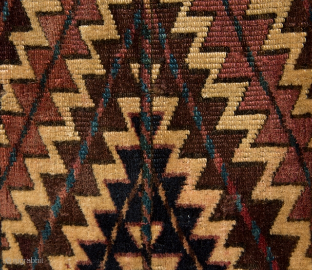 Turkmen Yomud Okbash Fragment  44 x 50 cm                        