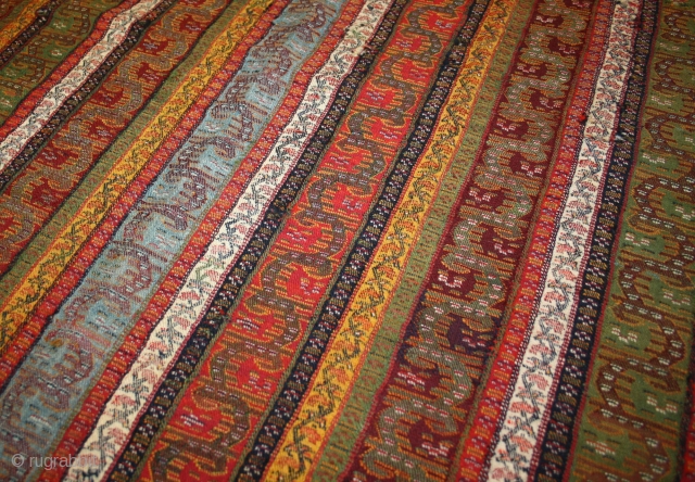 Antique east anatolian Sal, probably Sivas, great Colors, size: 105x121cm                       