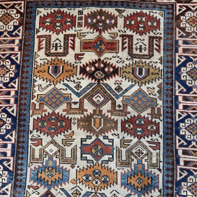 Kuba rug.
Size 220x130 cm
Ask for more pics or informations gmpdor@protonmail.com or Whatsapp +393892864446.
I live in Florence, Italy
Instagram @soulweft, eBay "woso16"             