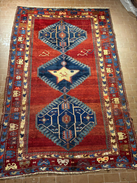 Caucasian rug.
Size 177 x 280 cm.
For more photos and information ask. i live in Florence, Italy.
                 