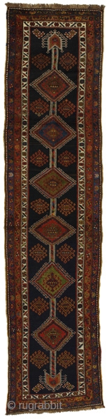 West Persian runner 

More info: info@carpetu2.com                           