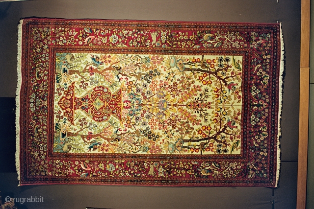 tehran persian  -nice condition - 135 cm x 200 cm                      