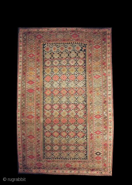 Chichi Antique rug 126 cm x 191 cm                         