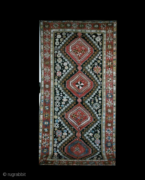 Karabagh Antique rug 160 cm x 245 cm                         