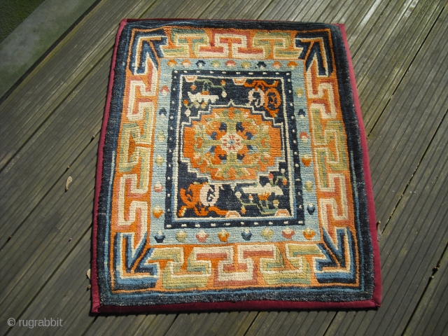 Tibetan mat - meditation rug - probably around 1910 - clean and very nice condition - Size: 80 x 67 cm - worldwide shipping possible        