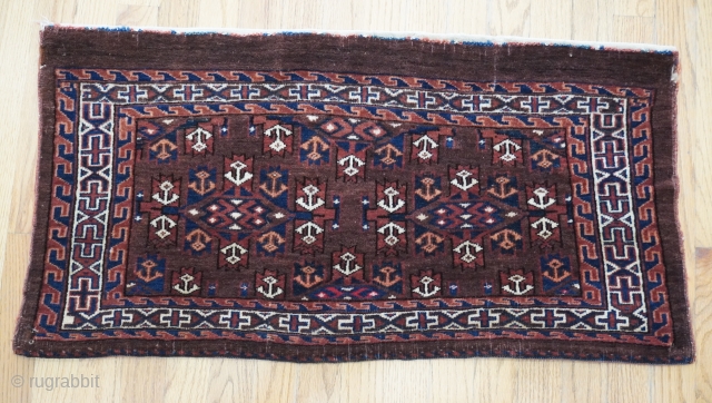 Antique Turkoman Yomud Complete Torba, size is: (2'5"x 3' ft.) (74 x 91 cm.)                   