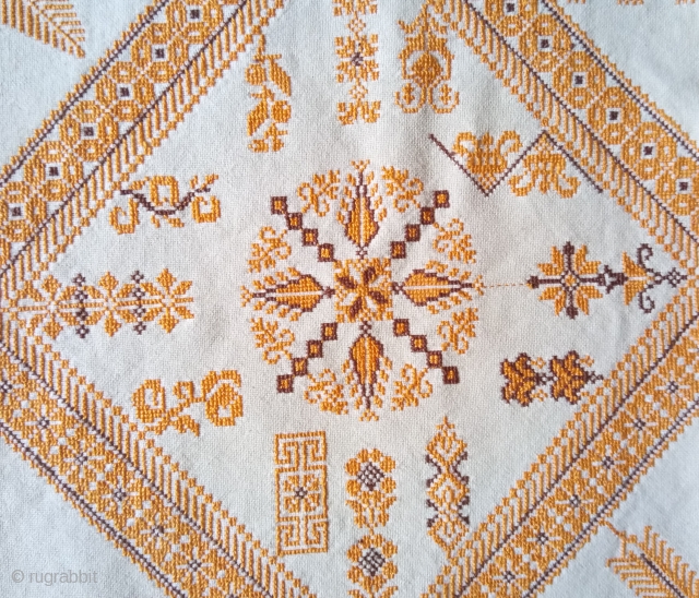 Antique swedish cross stitch, no: 380, size: 63*63cm, very nice motif, silk on linen.                   