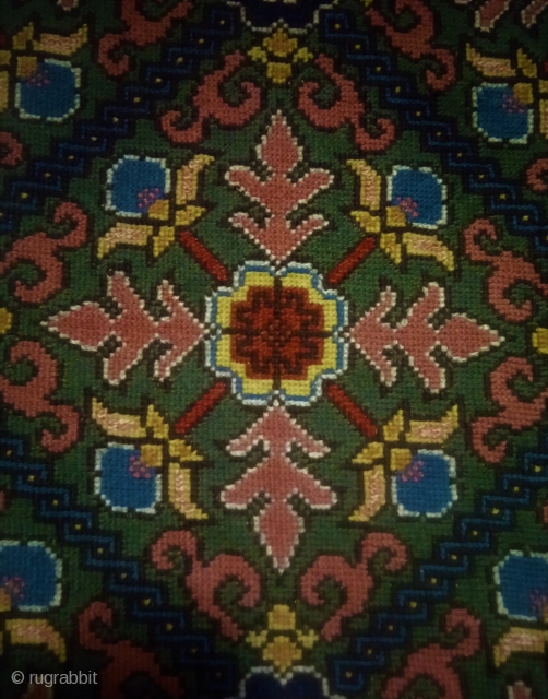 Swedish cross stitch, Great color.                            