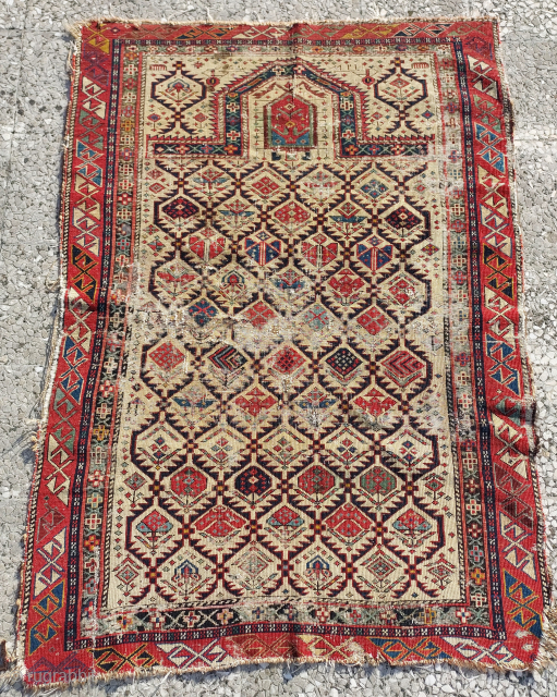 Antique Shirvan Rug.ca 1850
132x0.96 cm                            