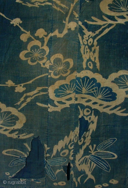 Yogi Boro, Japan, Meiji (circa 1880), cm 135x81. Yogi (literally ‘night wear’) can be defined as a ‘sleeping kimono’ or a ‘kimono-shaped bedding’. Because they were large, thick, soft robes, the yogi  ...