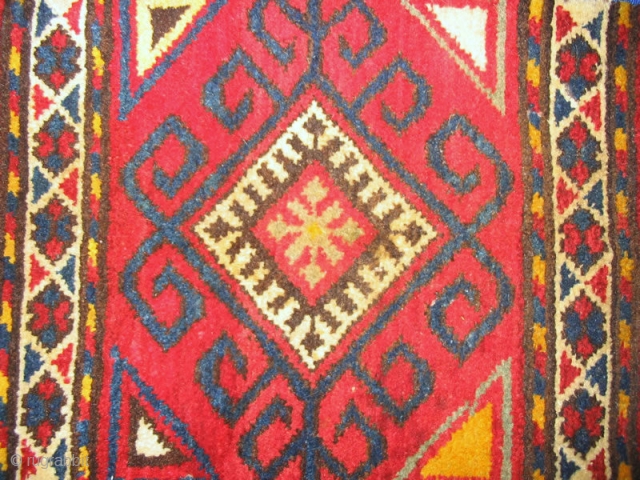 Antique Kirghiz pillow rug bag, nice color, in very good condition, full pile. Size is 3' - 10", 90 - 25 cm.           