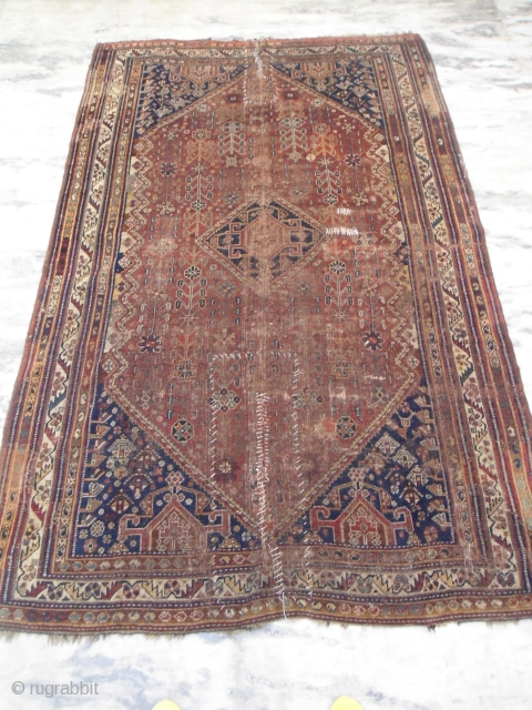 ANTIQUE TRIBAL QASHQAI PERSIAN RUG
7'.10'' X5'.2''
HOLES, LOW PILE AREAS,                        