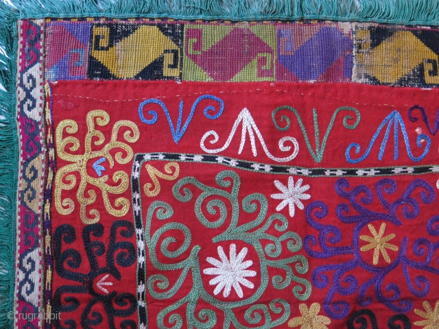 Lakai Mirror cover. silk embroidery on wool. size : 21" X 20" - 53 xn X 51 cm               
