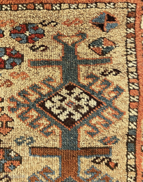 Anatolian Kurdish carpet size 205x105cm
                            