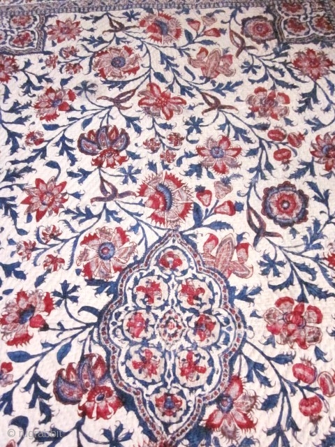 Rare Indian pencilled kalamkari chintz late 18c for Persia.
Beautiful indian Kalamkari, wooden block printed, then pencilled in India in the late eighteenth century. Quilted in the nineteenth century with a later calico,  ...