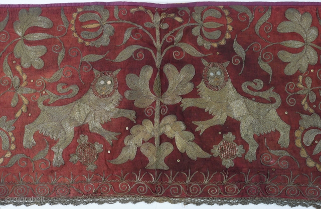 Indonesian Ceremonial hanging
rare antique textile (tirai), batik back, Sumatra, 180 x 49 cm
                    