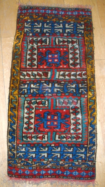 Old anatol kurdish Yasik. Size: 99 x 48 cm. Wonderful wool. Nice ornamentic. Some pile is low in the middle.             