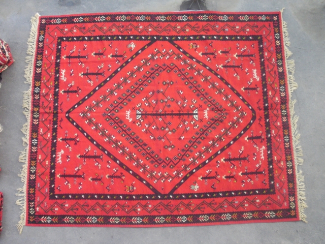 antique sarkoy kilim
pattern:monastery Mara rear and famous
age: beginning of 20th century
dimensions:330x270
                      