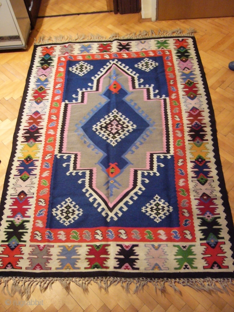 Pirot Sarkoy kilim pattern: Zoriceva sara. 
20th century...
Dimensions: about 200x150. ...

Ask about this 
                   