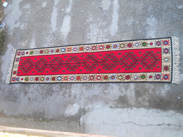 Antique Pirot Sarkoy runner, named Venci. 
Age: midle of 2oth century. 
Dimensions: about 400x100. Very rear dimension ..               