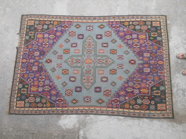 Sarkoy Balkan area kilim
dimensions about 300 x 200 cm                        