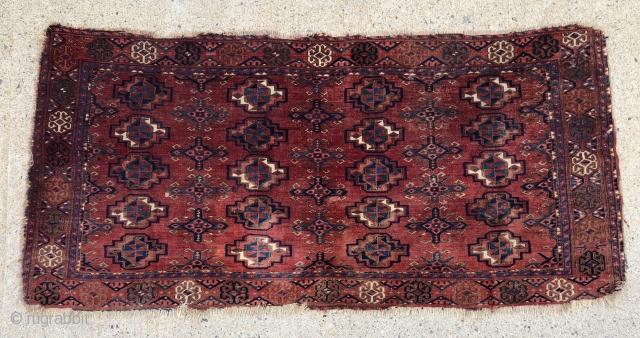 Antique yomud turkman chuval with fine weave, supple handle and beautiful old natural colors. Nice drawing featuring very delicate minor guls. Overall even low pile with scattered wear as shown. Edges unraveling.  ...