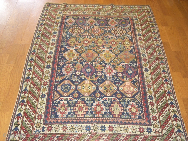 Caucasian Chichi ( Kuba)
Size:3'-4''x4'-8''                             