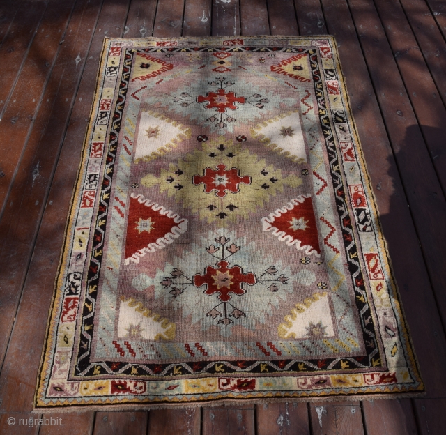 Circa 1880 years- Interesthing Mucur Carpet - size 170x110 cm                       