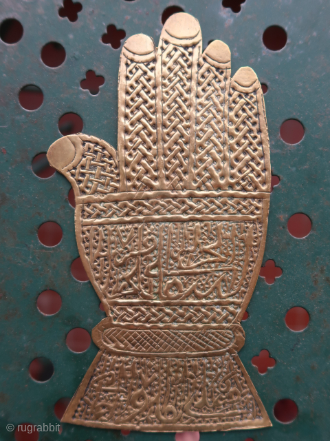 Rare antique yellow copper Fatma's hand with arabic inscriptions "Thanks god..."
Size of a child/female's hand: (16,5 cm. x 9 cm. / 6,5 inch x 3,5 inch); Weight: (45g / 1,6 oz)
Could be  ...