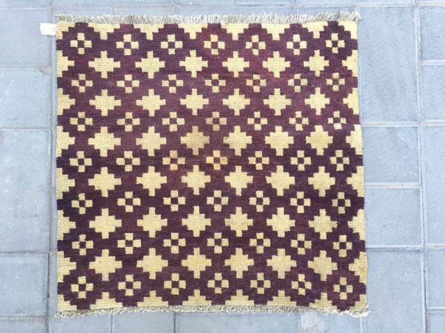 #2073 Tibet rug. Very nice colour rug. Full of small cross flowers pattern. Good age and quality. A complete one not cutting rug. 
Size 74*74cm (29*29")       