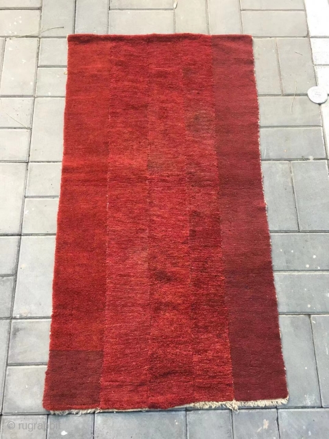 Tibetan rug, very nice red color, good age and wool quality, five strips are sewn together. Size 80*150cm (30*59”)
              