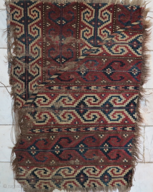 A very old Tourkmen feragment size: 75 x 52 price:POR                       