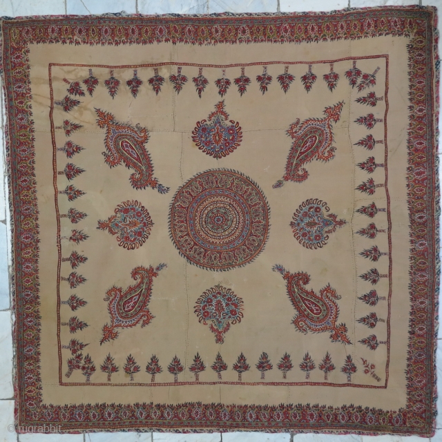 Kerman Pateh textile wool and cotton size: 90 x 92 cm price: POR                    