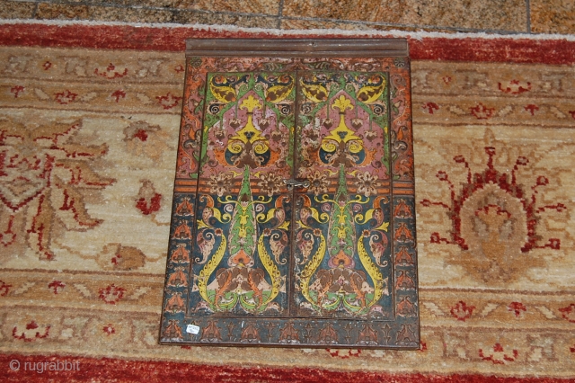 A BEAUTIFUL AYNAYI BUKHARAYI BUKHARAH MARRIAGE MIRROR IN METAL. A VERY OLD MIRROR IN A VERY GOOD CONDITION. FOR MORE INFORMATIONS, PLEASE CONTACT ME         