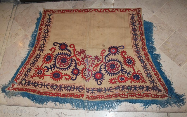 Kirgiz Hourse Cover
size: 106 x 120 x 170 cm                        